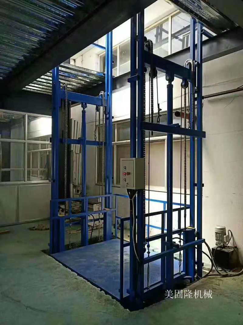 广西室内导轨式升降机厂家